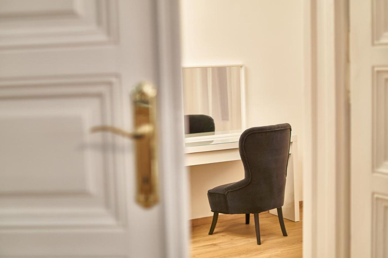 D20 Apartman | ブダペスト エクステリア 写真